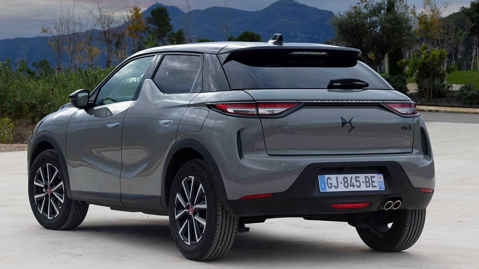 DS 3: Ετοιμοπαράδοτο με δωρεάν εξοπλισμό 3.000 ευρώ